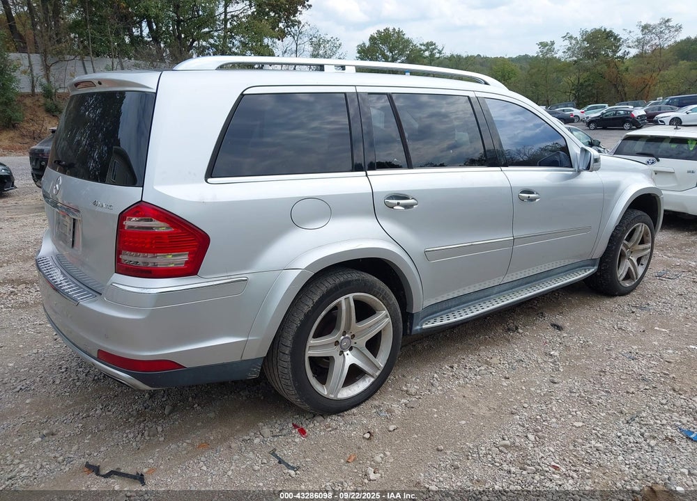 2011 MERCEDES-BENZ GL-CLASS VIN: 4JGBF8GE7BA652484