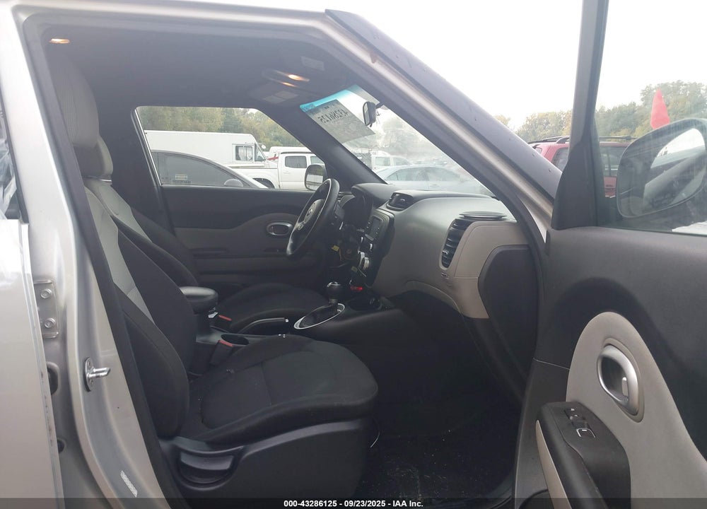 2017 KIA SOUL VIN: KNDJN2A2XH7419204