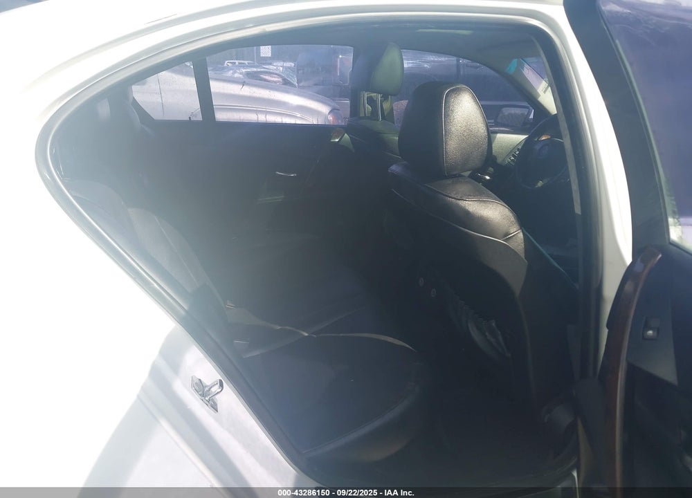 2005 BMW 530I VIN: WBANA73585B817387