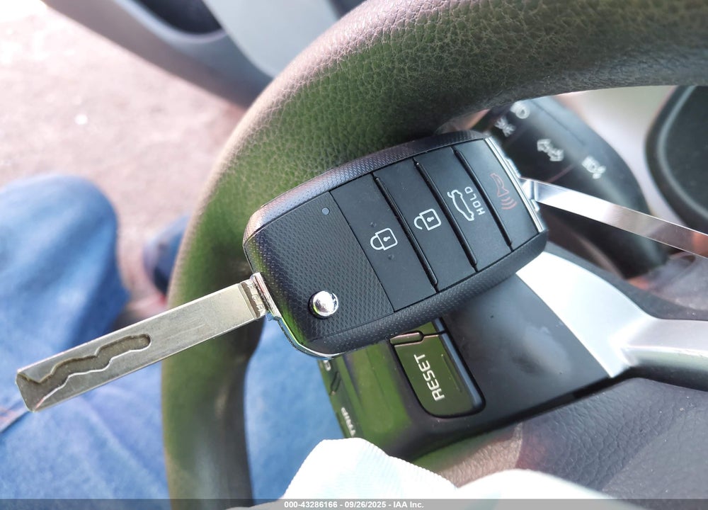 2023 KIA RIO S VIN: 3KPA24AD7PE565614