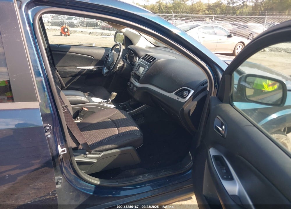 2014 DODGE JOURNEY VIN: 3C4PDDBG2ET123670