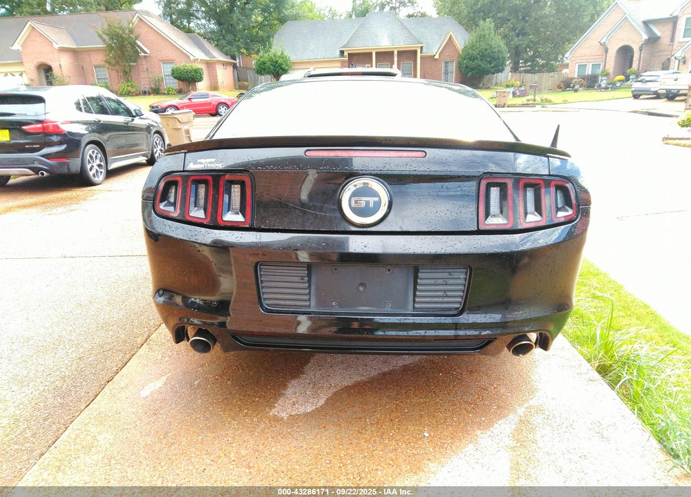 2014 FORD MUSTANG GT VIN: 1ZVBP8CF6E5318702