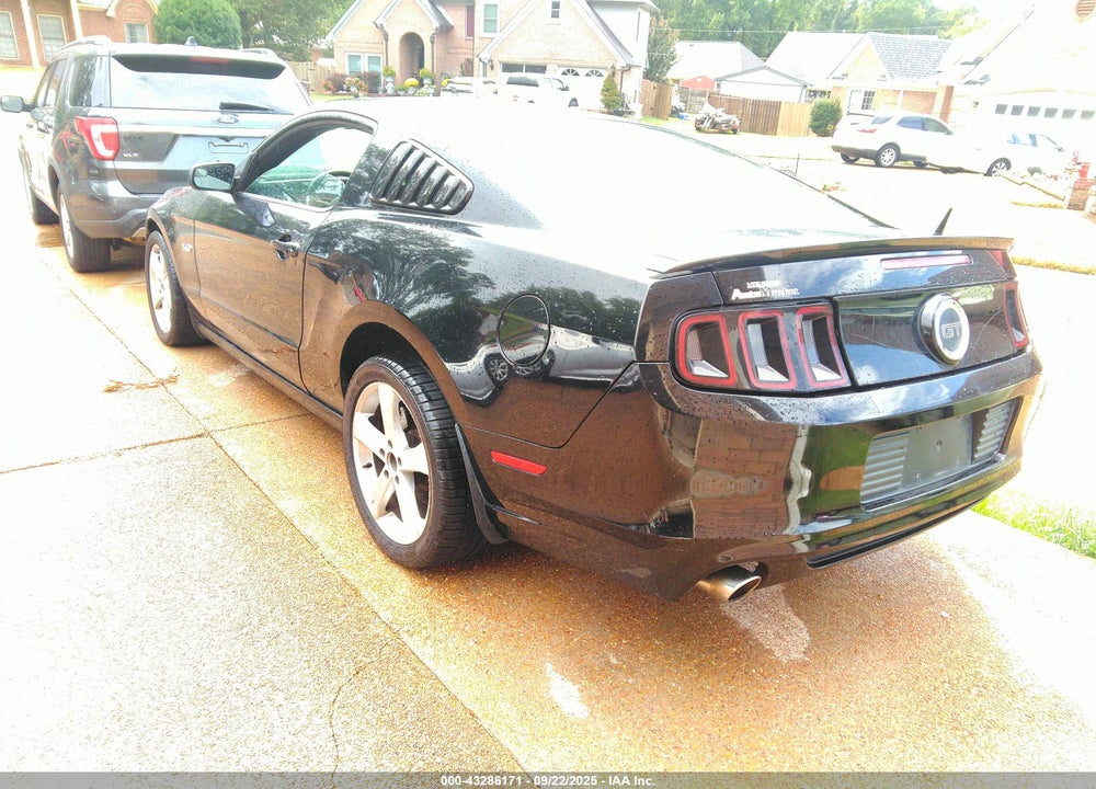 2014 FORD MUSTANG GT VIN: 1ZVBP8CF6E5318702