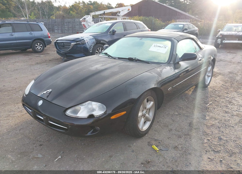 1999 JAGUAR XK8 VIN: SAJGX2043XC039751