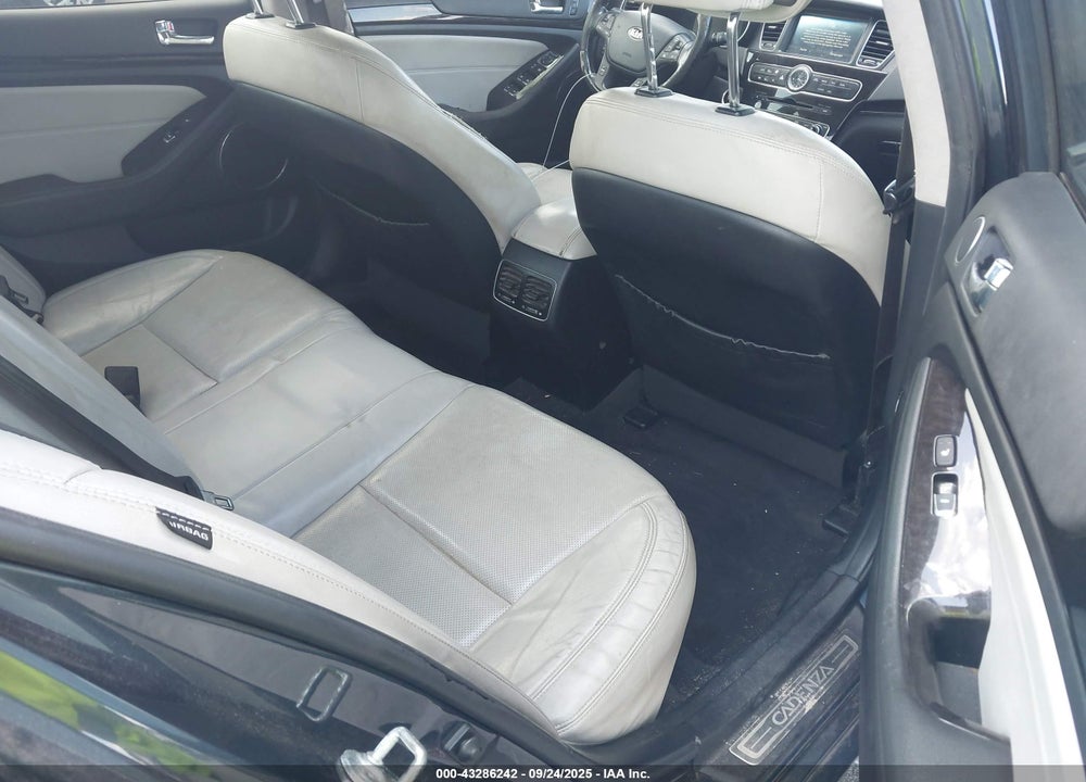 2014 KIA CADENZA VIN: KNALN4D70E5167169