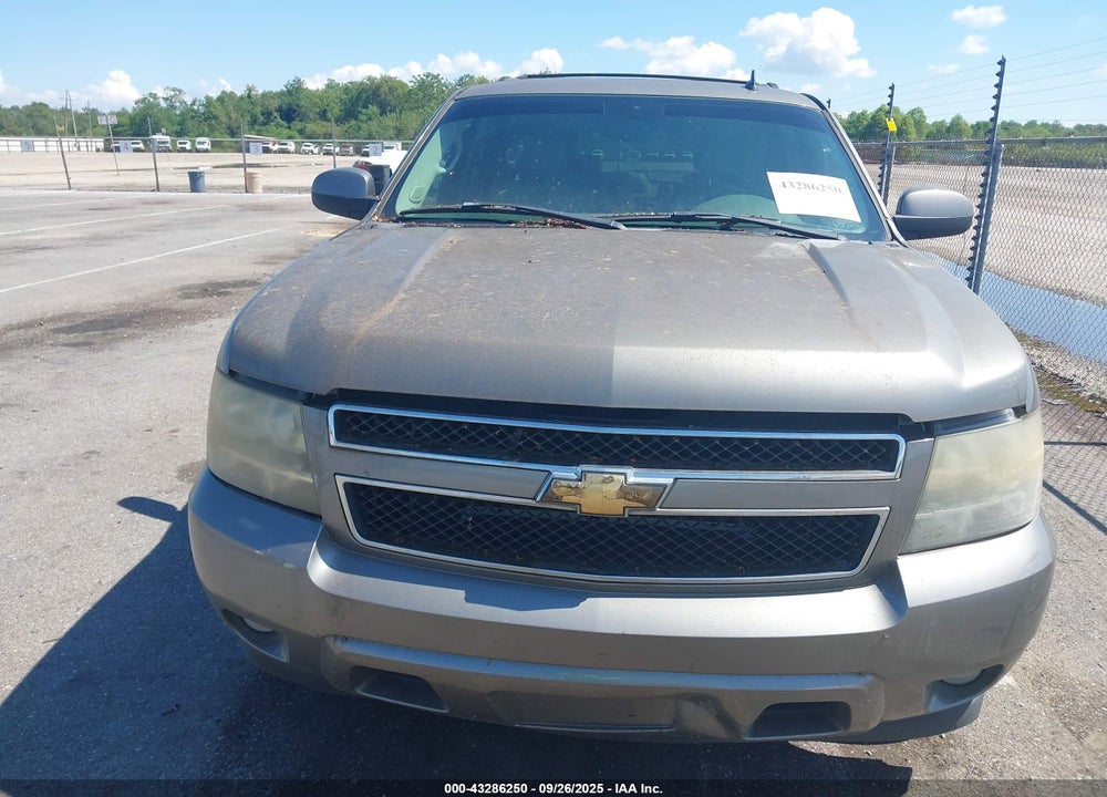 2007 CHEVROLET SUBURBAN 1500 LT VIN: 1GNFC16J17J156843
