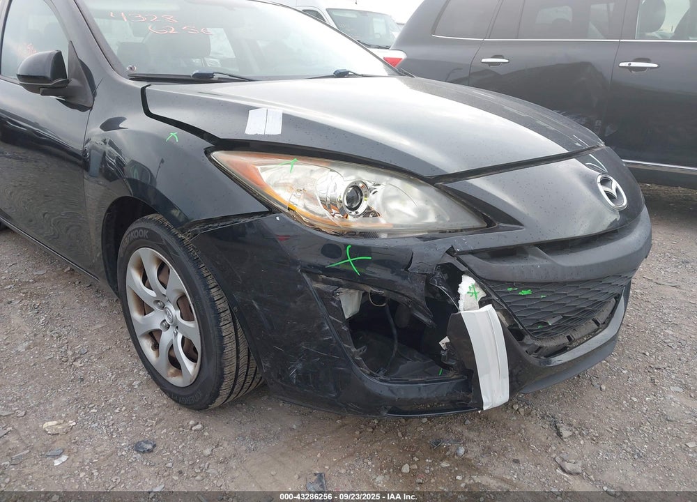 2011 MAZDA 3 VIN: JM1BL1UG6B1361386