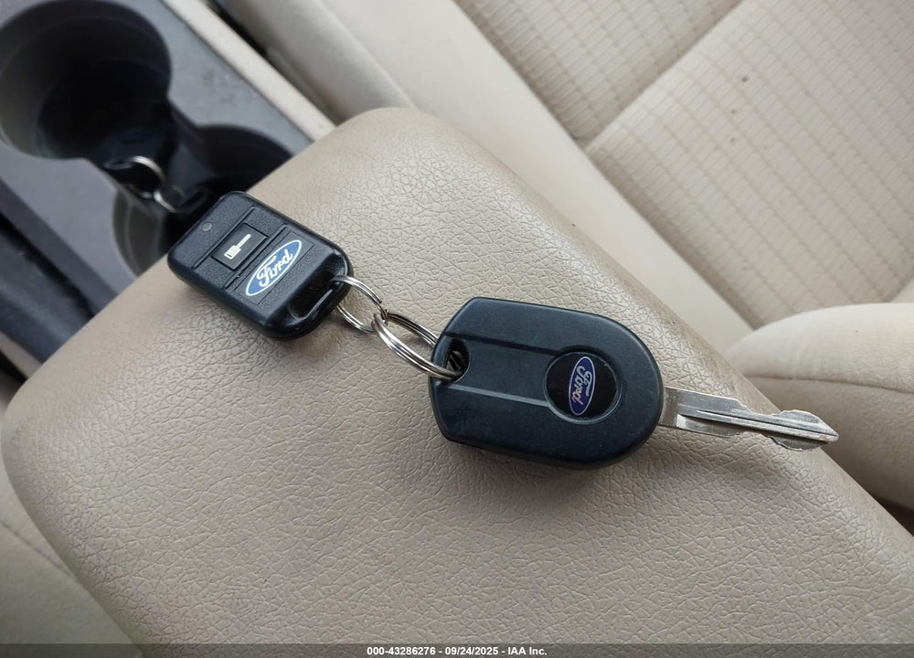 2009 FORD FUSION VIN: 3FAHP07139R169154
