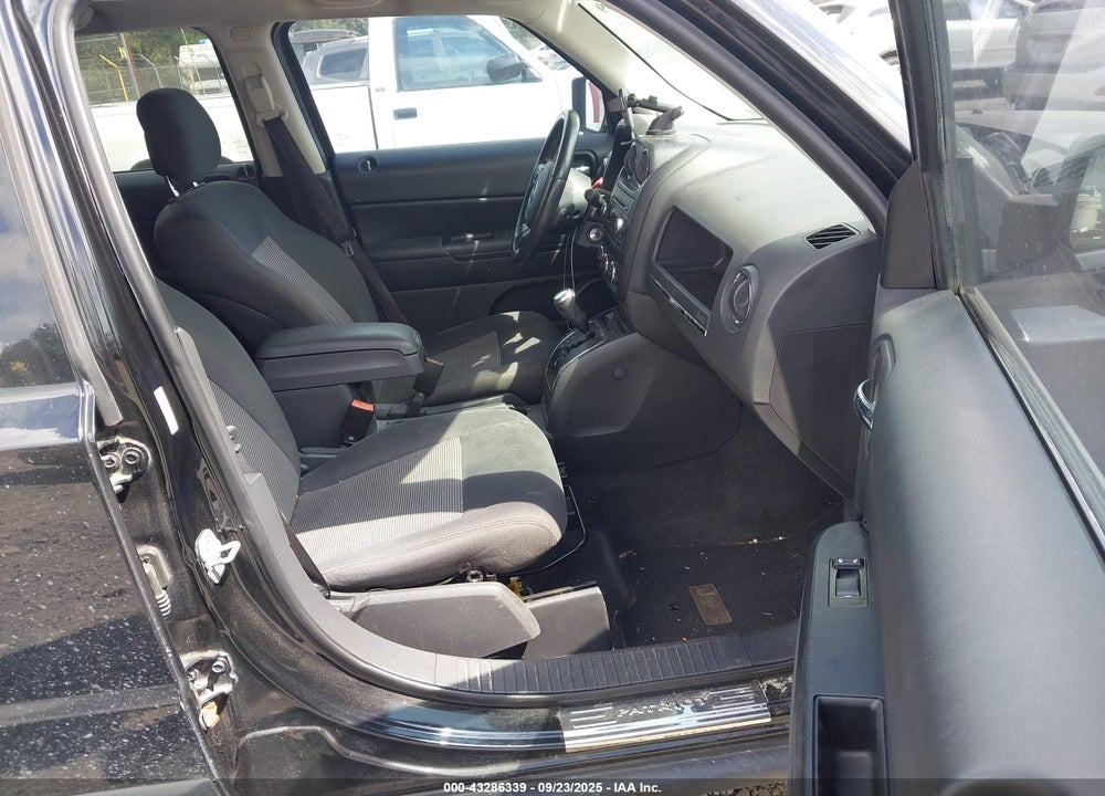 2012 JEEP PATRIOT VIN: 1C4NJPFA4CD696564