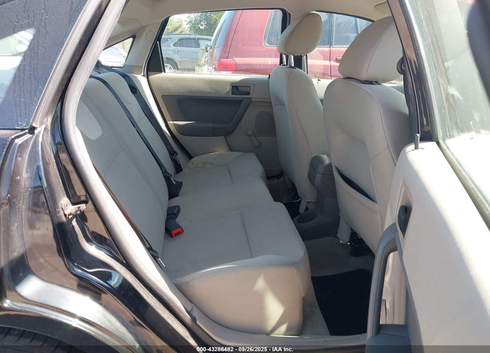 2008 FORD FOCUS S VIN: 1FAHP34NX8W257395