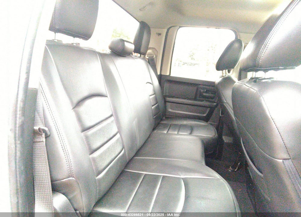 2020 RAM 1500 CLASSIC TRADESMAN 4X2 6'4 BOX VIN: 1C6RR6FG5LS118274