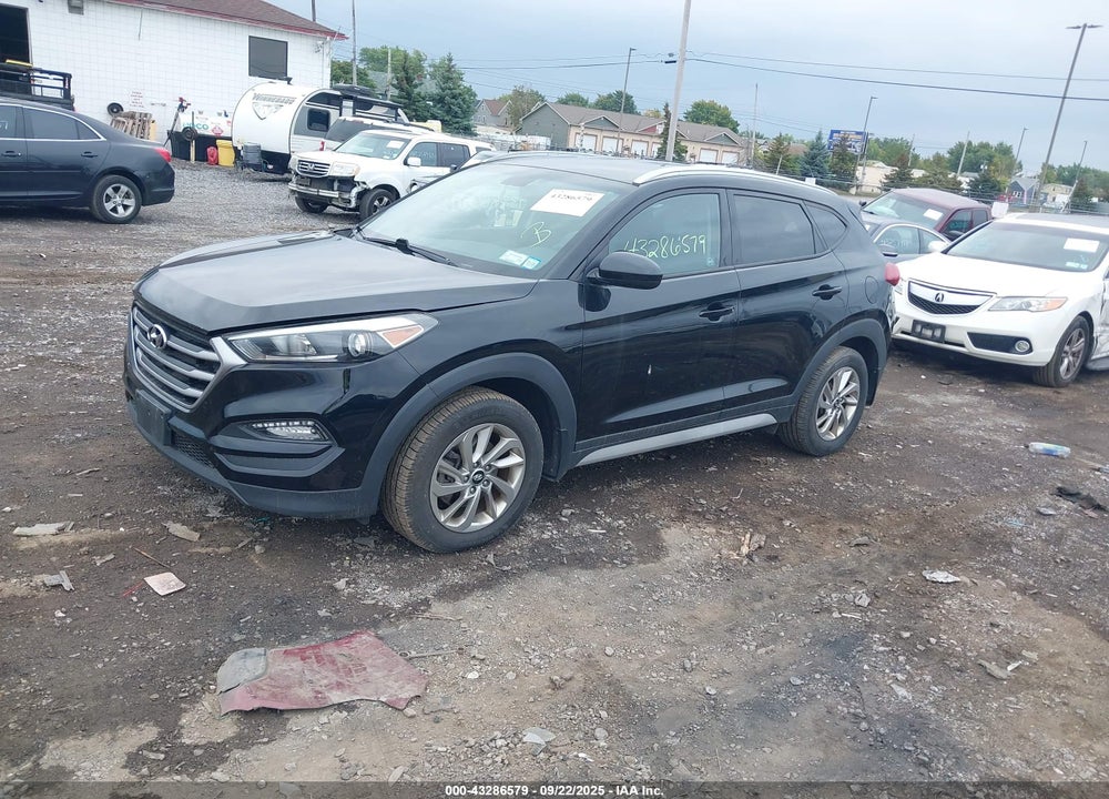 2018 HYUNDAI TUCSON VIN: KM8J3CA46JU802377