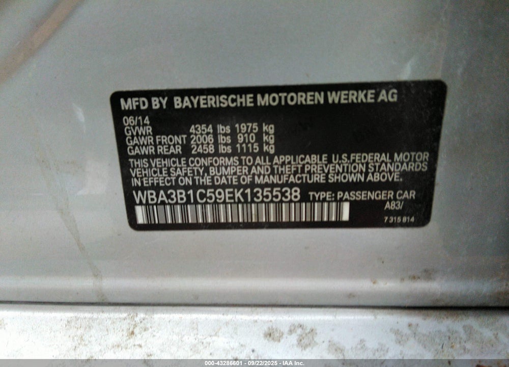 2014 BMW 320 I VIN: WBA3B1C59EK135538