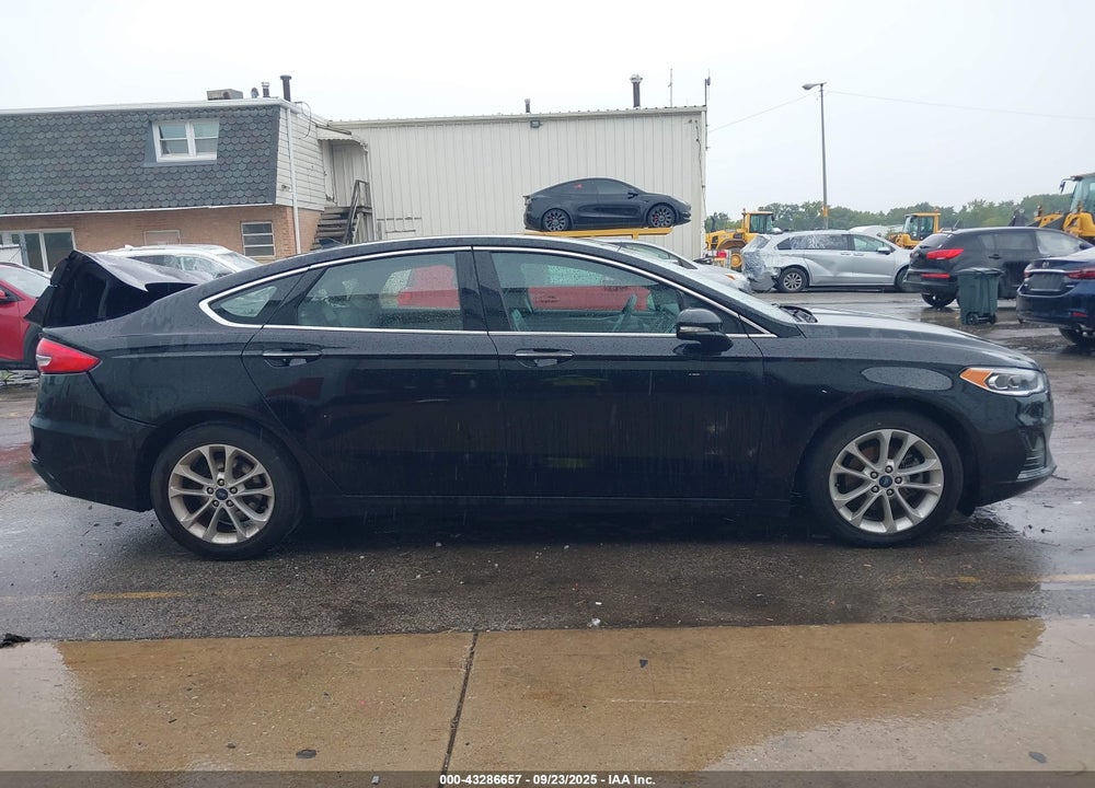 2019 FORD FUSION HYBRID SEL VIN: 3FA6P0MU0KR131733