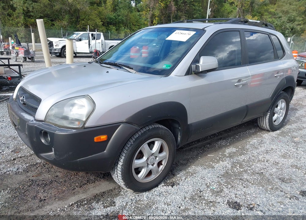 2005 HYUNDAI TUCSON GLS/LX VIN: KM8JN12D75U135354