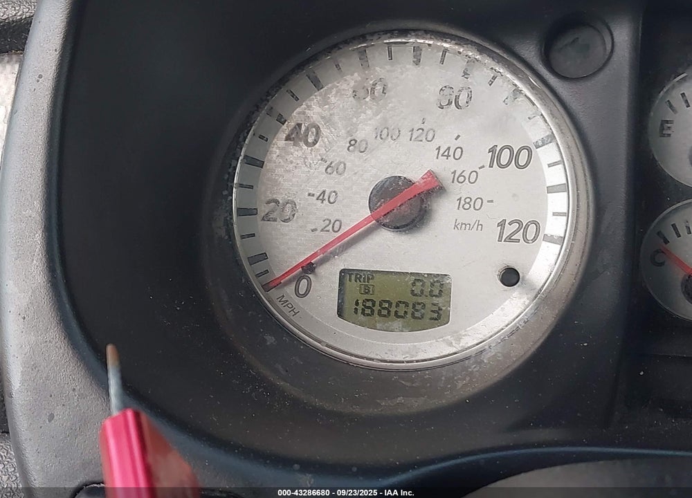2006 MITSUBISHI OUTLANDER SE VIN: JA4LX41F06U013927