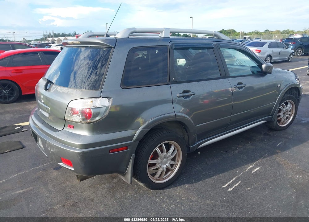 2006 MITSUBISHI OUTLANDER SE VIN: JA4LX41F06U013927