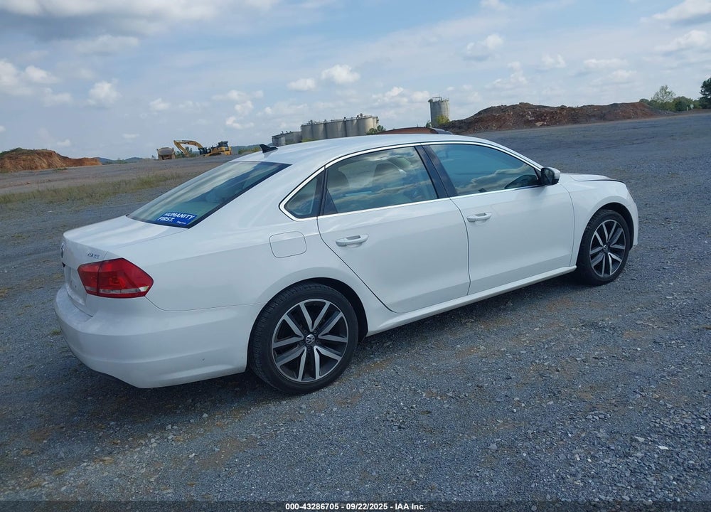 2012 VOLKSWAGEN PASSAT VIN: 1VWBN7A3XCC080113