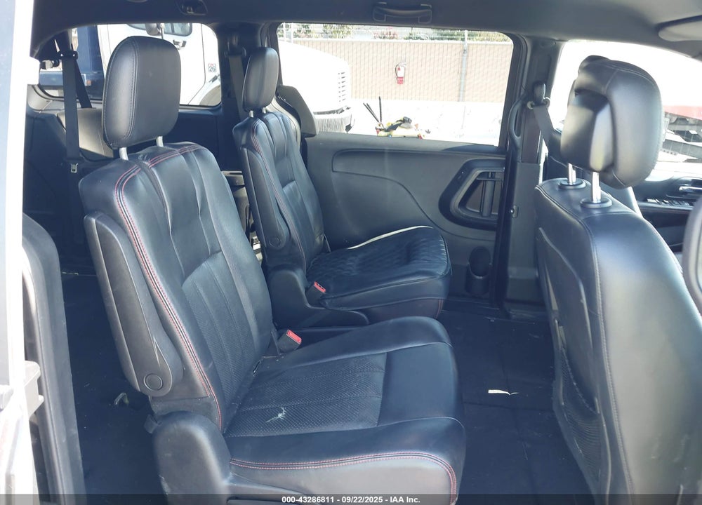 2016 DODGE GRAND CARAVAN R/T VIN: 2C4RDGEGXGR225388