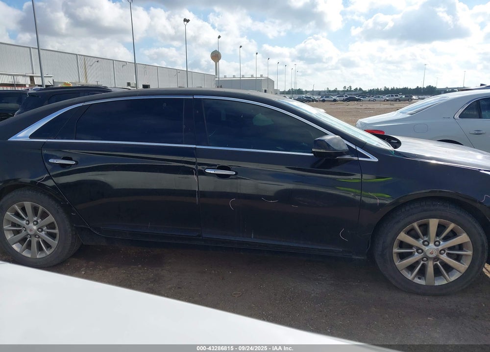 2015 CADILLAC XTS W30 COACHBUILDER STRETCH LIVERY VIN: 2GEXG6U33F9600017