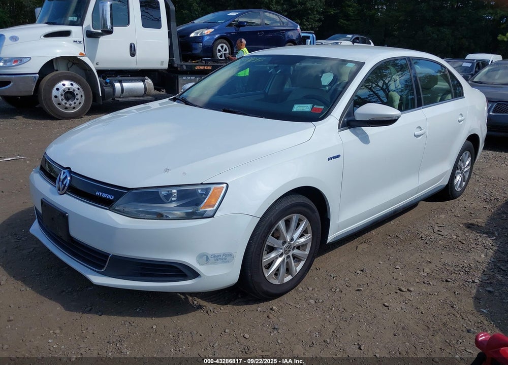 2014 VOLKSWAGEN JETTA VIN: 3VW637AJ2EM215544