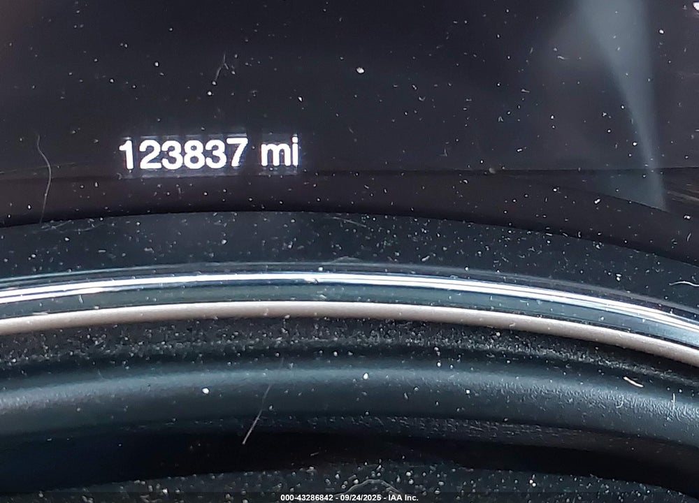 2015 JEEP GRAND CHEROKEE VIN: 1C4RJFBG2FC698314