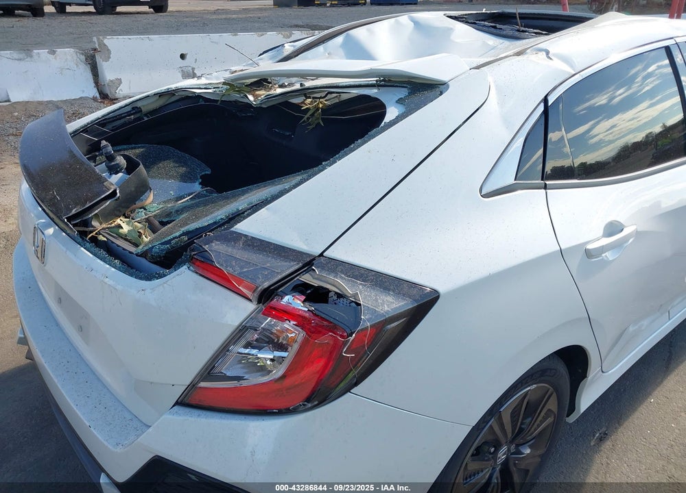 2019 HONDA CIVIC EX VIN: SHHFK7H67KU424302