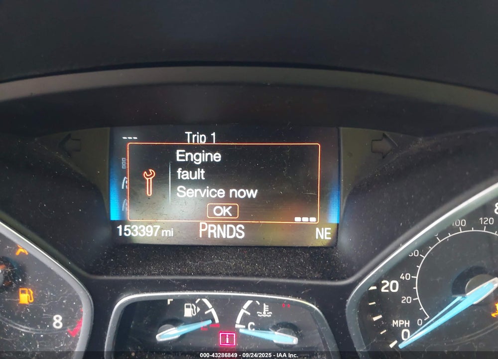 2015 FORD FOCUS VIN: 1FADP3K20FL264121