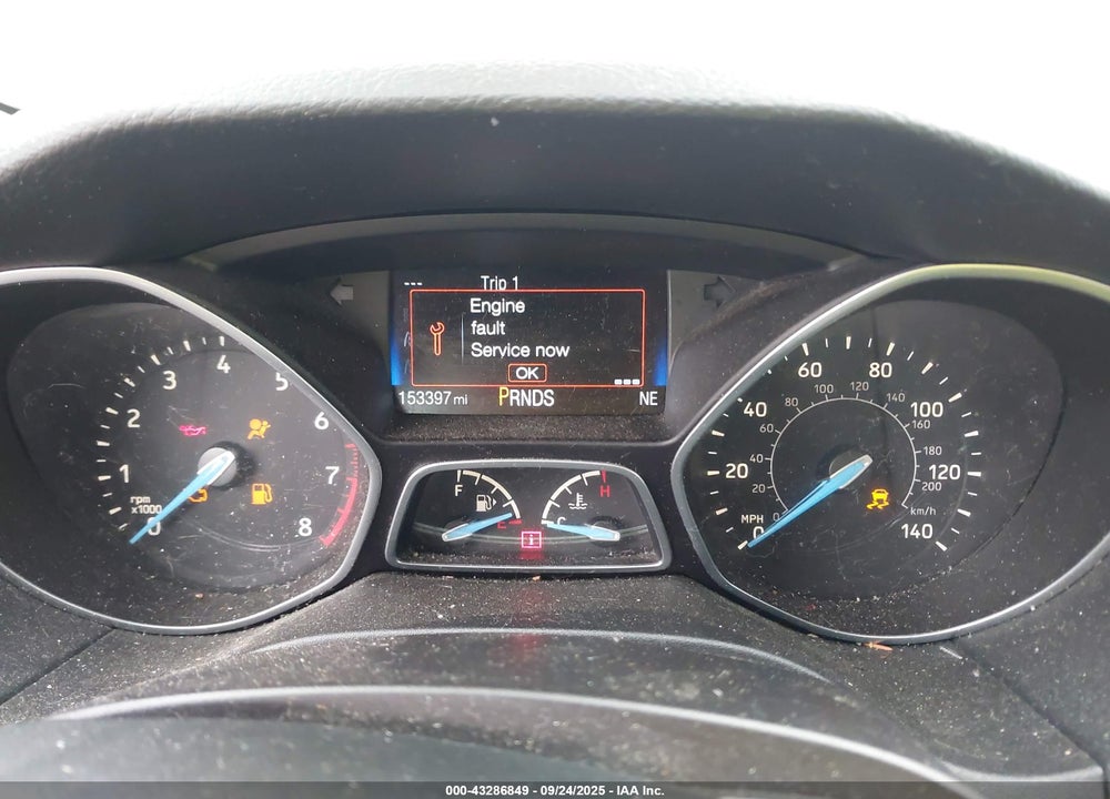 2015 FORD FOCUS VIN: 1FADP3K20FL264121
