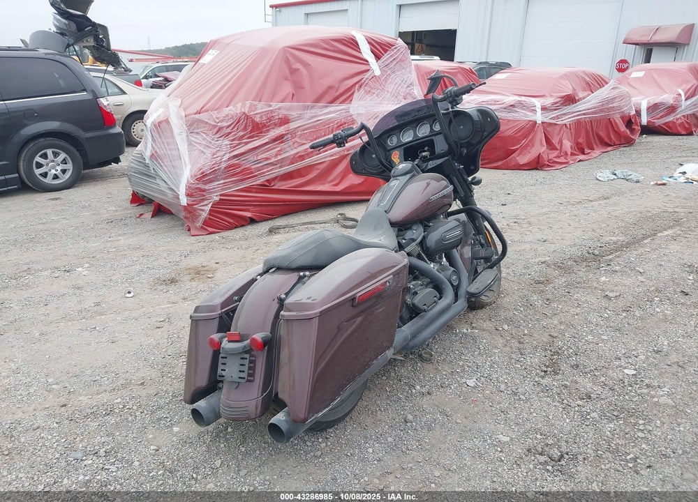 2018 HARLEY-DAVIDSON FLHXS STREET GLIDE SPECIAL VIN: 1HD1KRC10JB682230