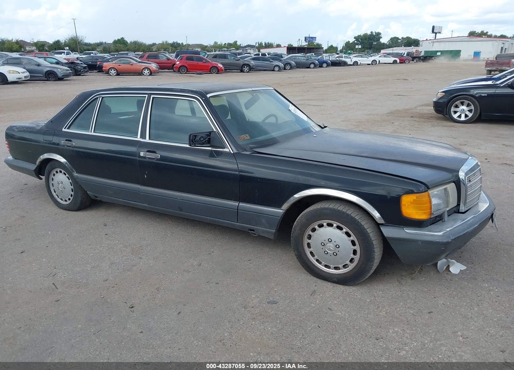 1990 MERCEDES-BENZ 560 SEL VIN: WDBCA39E6LA539729