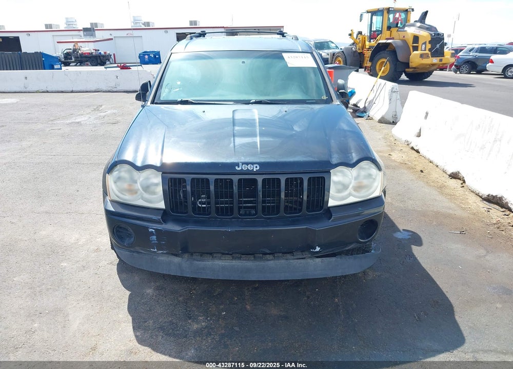 2005 JEEP GRAND CHEROKEE LAREDO VIN: 1J4GR48K95C540223