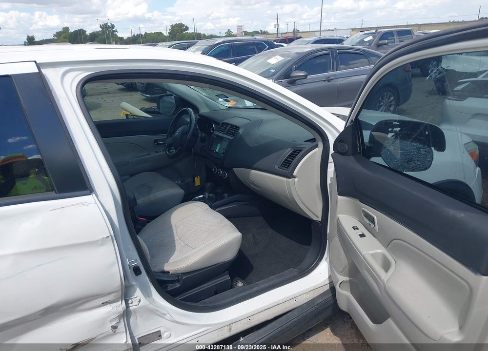 2017 MITSUBISHI OUTLANDER SPORT VIN: JA4AP3AWXHZ048207