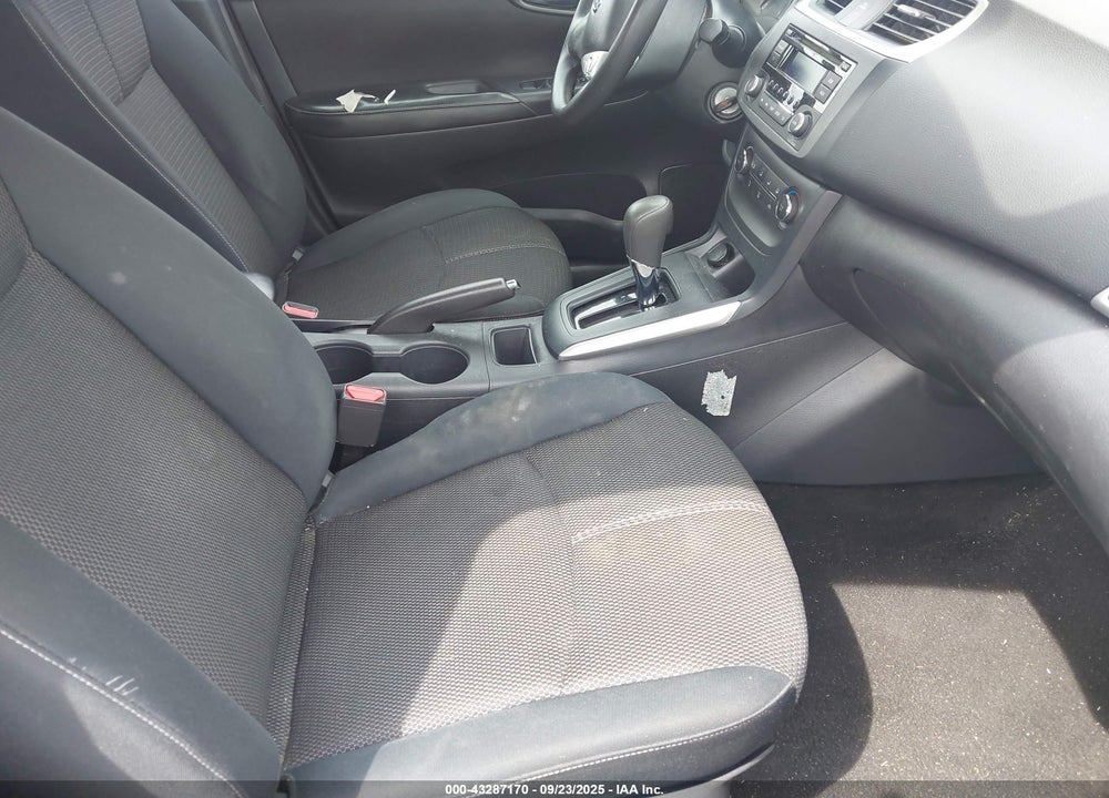 2017 NISSAN SENTRA VIN: 3N1AB7AP4HY335091
