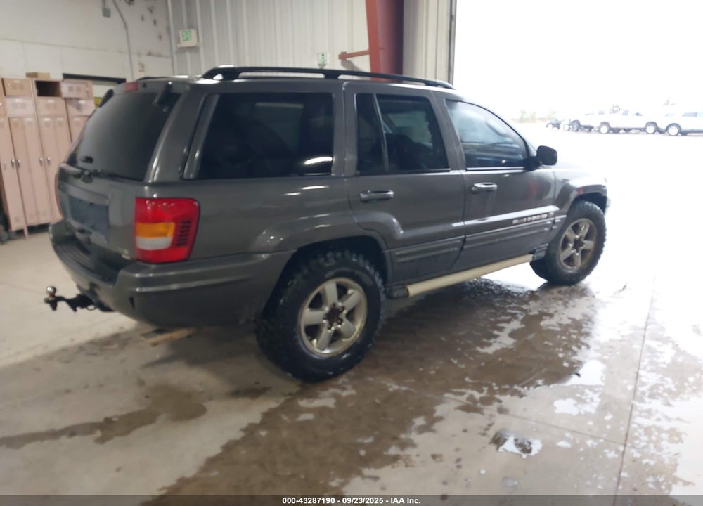 2002 JEEP GRAND CHEROKEE OVERLAND VIN: 1J8GW68J62C187428