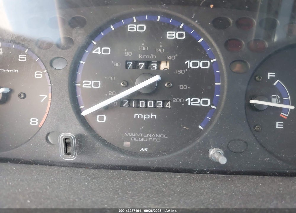 1999 HONDA CIVIC LX VIN: 1HGEJ6676XL057999