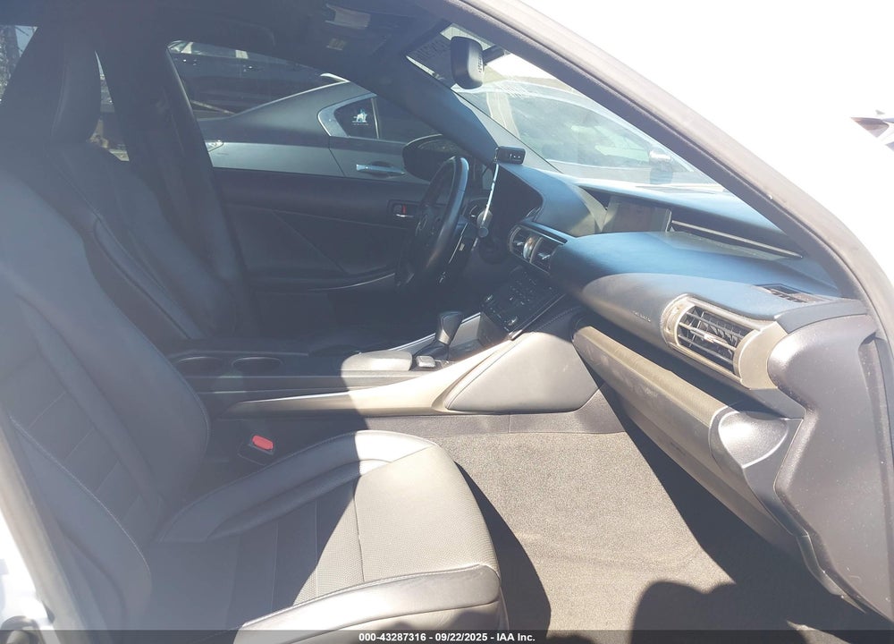 2015 LEXUS IS 250 VIN: JTHCF1D28F5023176