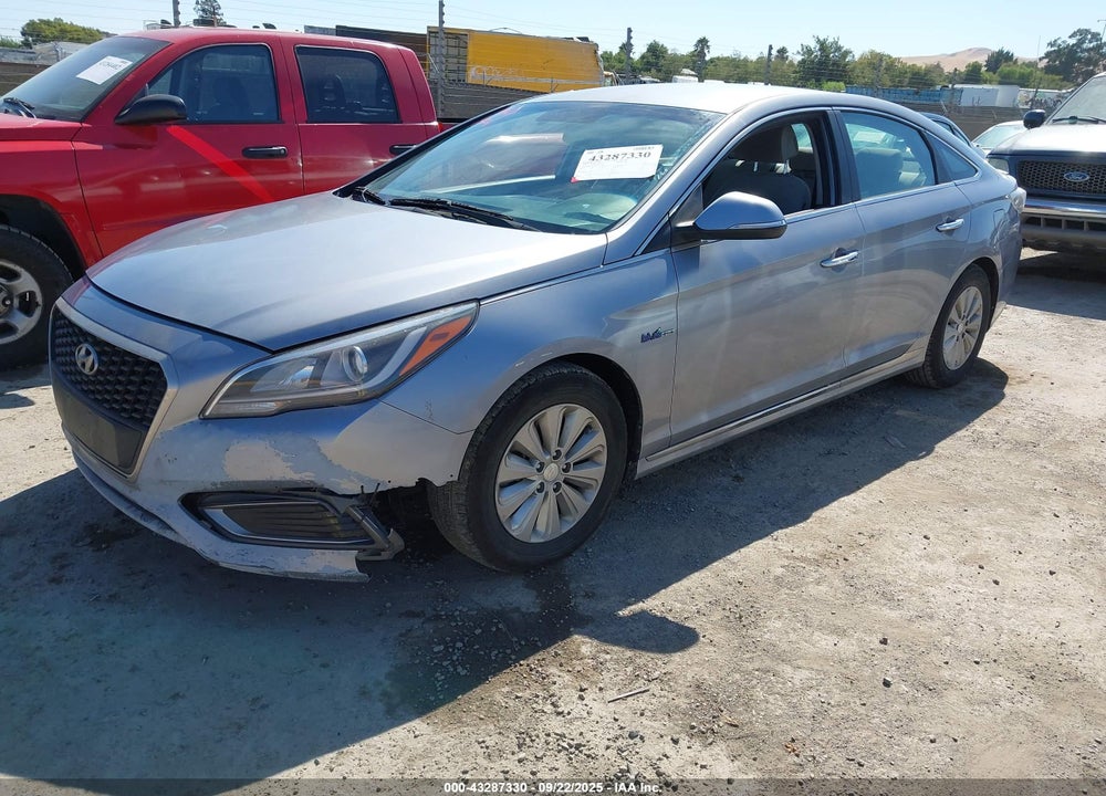 2016 HYUNDAI SONATA HYBRID SE VIN: KMHE24L1XGA012426