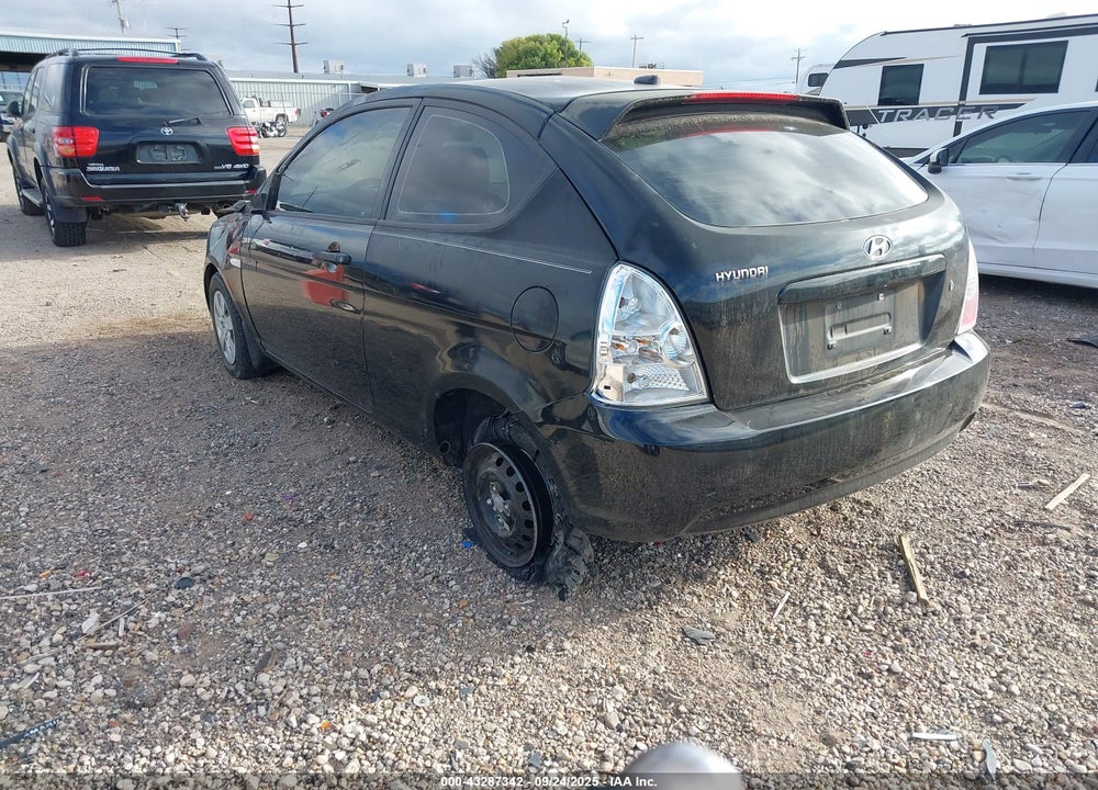 2009 HYUNDAI ACCENT GS VIN: KMHCM36C39U118100