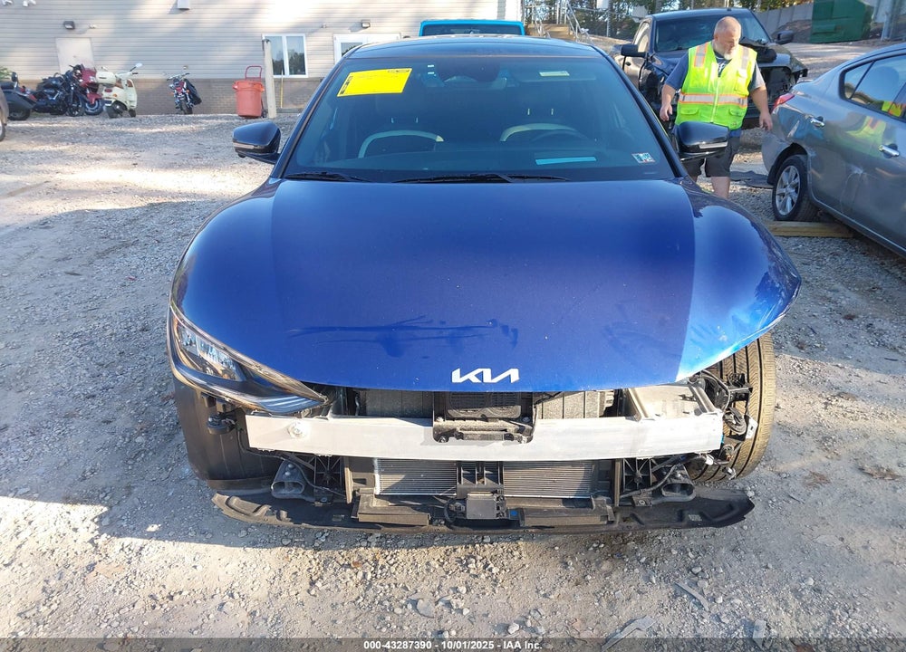 2024 KIA EV6 VIN: KNDC4DLC1R5182693