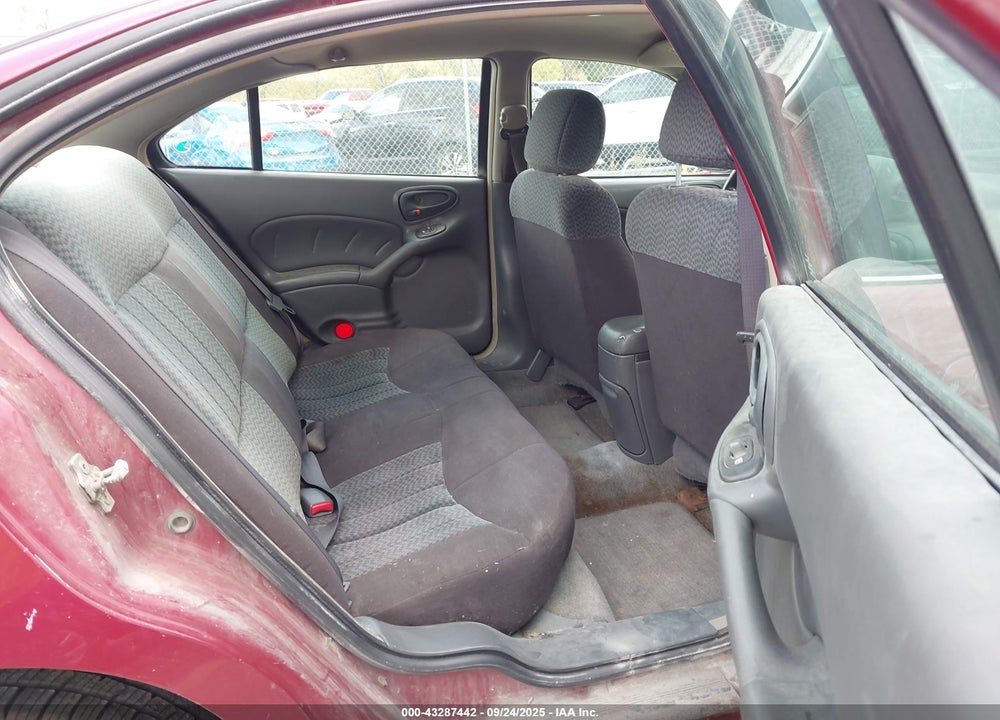 2005 PONTIAC GRAND AM SE VIN: 1G2NE52E35M135684