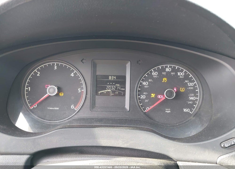2011 VOLKSWAGEN JETTA VIN: 3VW3L7AJ0BM067182