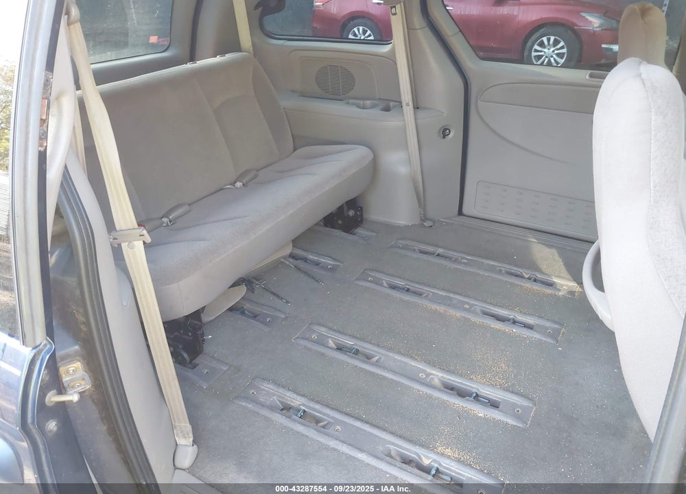 2002 DODGE CARAVAN SPORT VIN: 1B4GP45342B636073