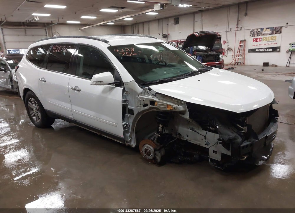2017 CHEVROLET TRAVERSE 1LT VIN: 1GNKVGKD7HJ111404