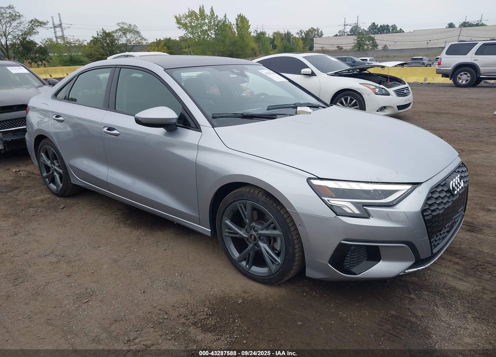 2024 AUDI A3 PREMIUM 40 TFSI FRONT-WHEEL DRIVE S TRONIC VIN: WAUAUDGY7RA137498