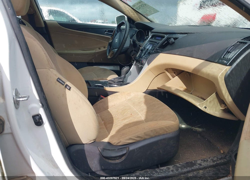 2013 HYUNDAI SONATA GLS VIN: 5NPEB4AC1DH671184