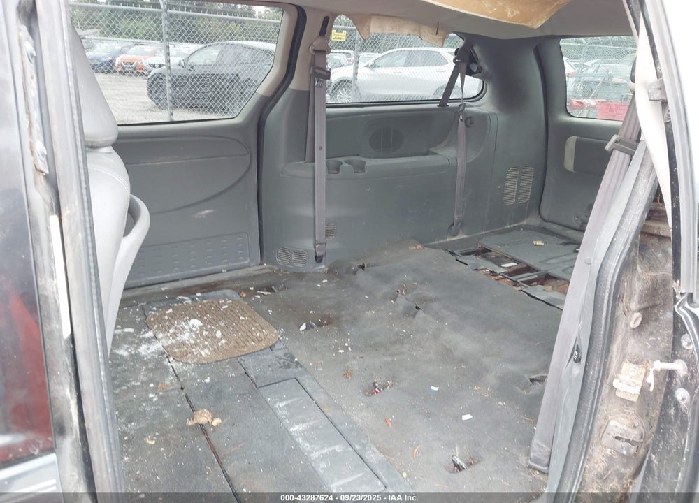 2005 DODGE GRAND CARAVAN SXT VIN: 2D4GP44L55R259623