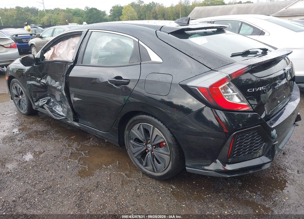 2019 HONDA CIVIC VIN: SHHFK7H68KU418346