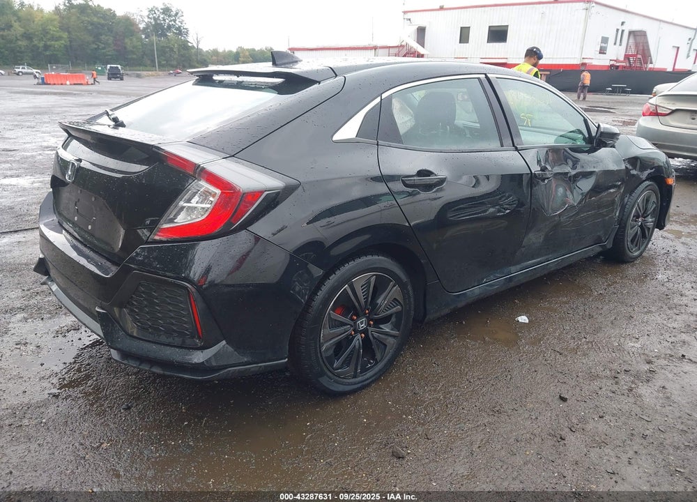 2019 HONDA CIVIC VIN: SHHFK7H68KU418346