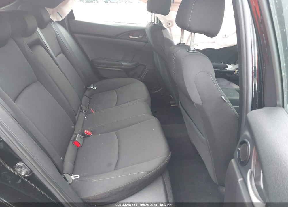2019 HONDA CIVIC VIN: SHHFK7H68KU418346